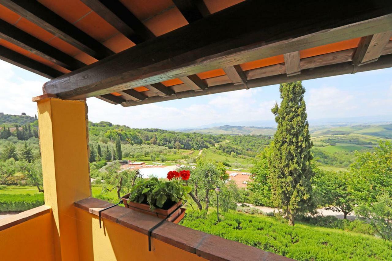 Agriturismo Eco-Bio Belmonte Vacanze Montaione Luaran gambar